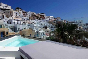 LA PETITE SUITE in OIA -VOLCANO VIEW